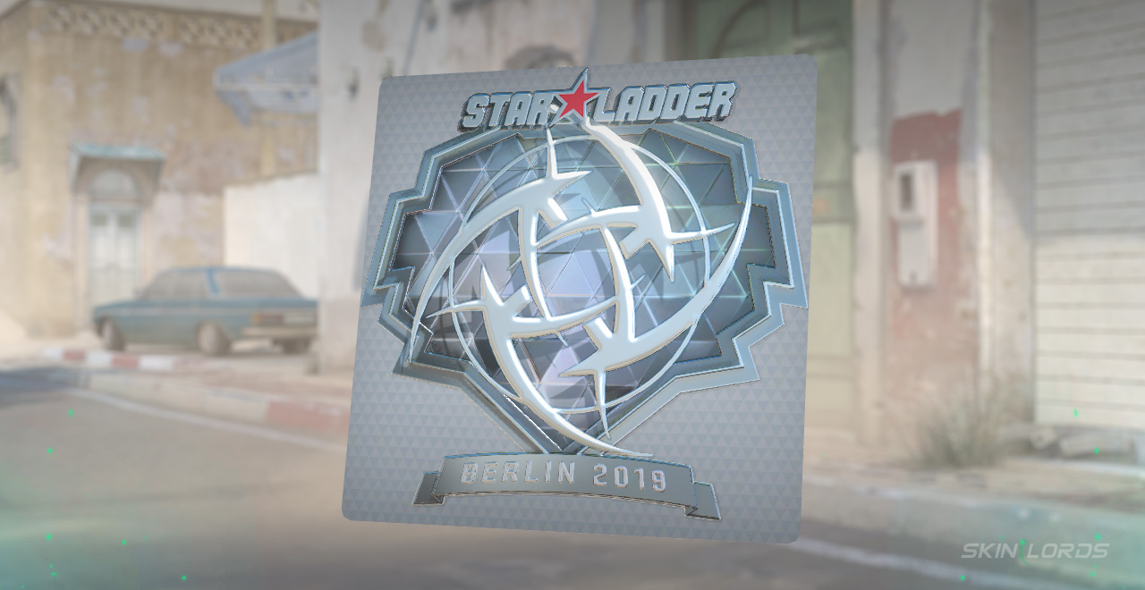 Ninja In Pyjamas (Foil) Berlin 2019 sticker cs2